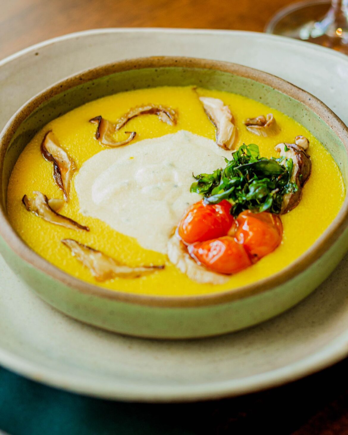 O Restaurante Que Pasta?! Cantina, localizado no Shopping Venâncio na capital do Brasil, lança um novo menu de quatro etapas por um valor promocional