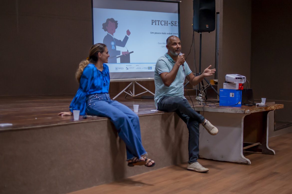 Modelo de Mentorias Gratuitas ganha destaque no DF