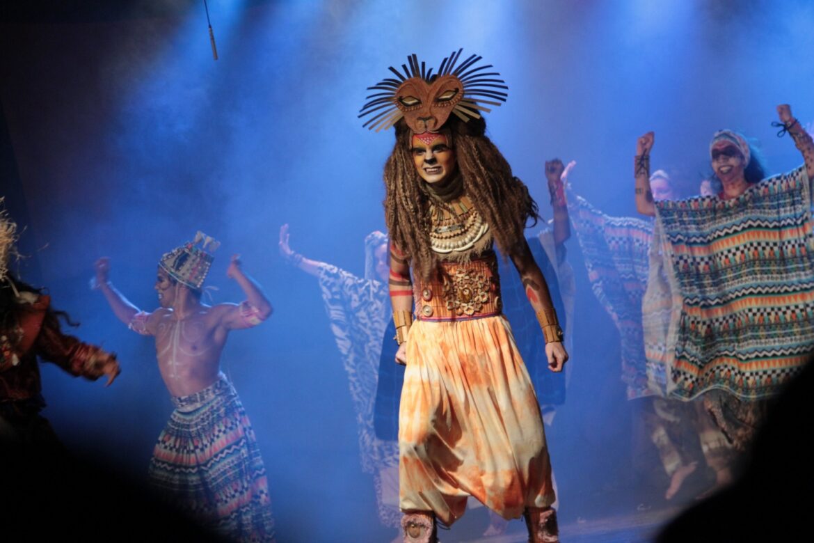 Das cinzas à celebração: 25 anos da cia Teatral Néia e Nando