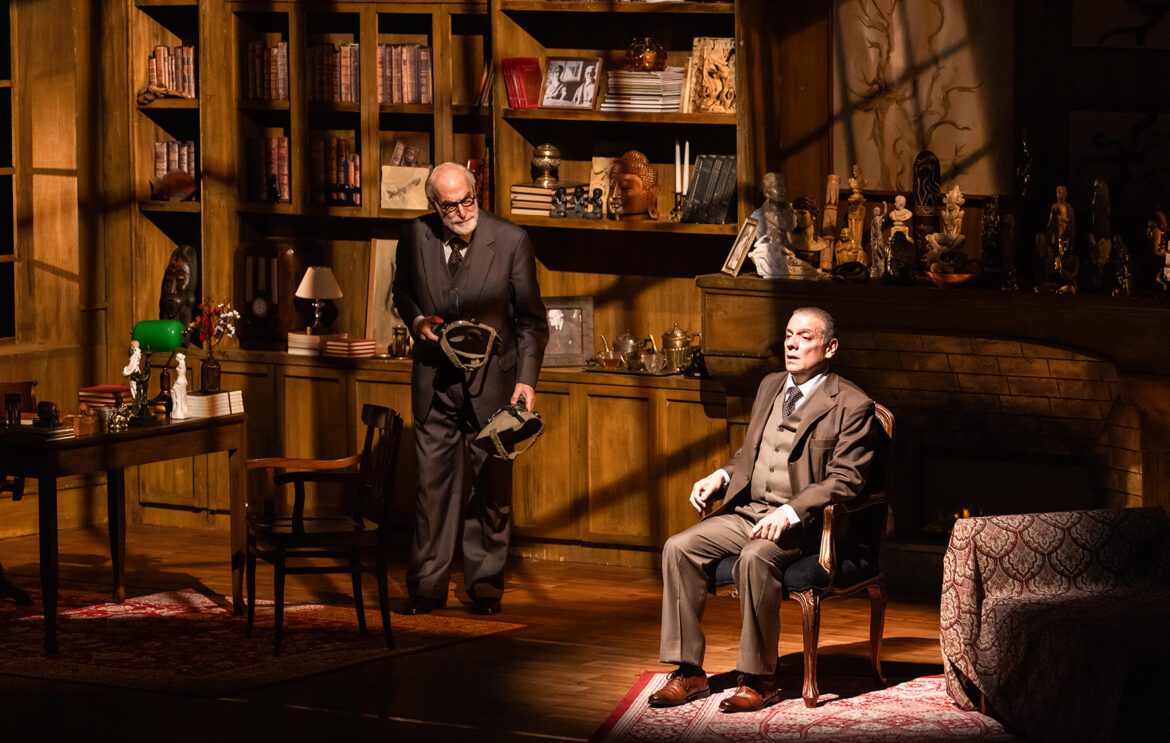 Circuito de Teatro Brasileiro traz A Última Sessão de Freud