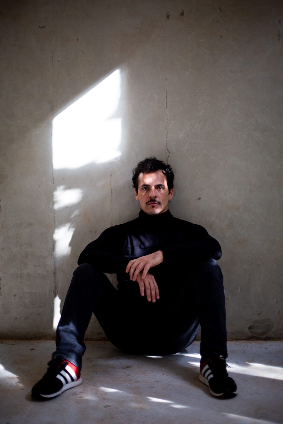 André Araújo oferece curso teatral gratuito em Taguatinga