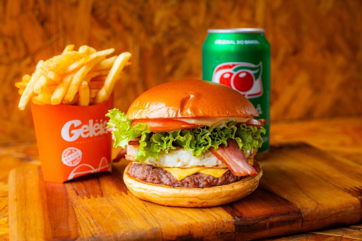 Dia Mundial do Hambúrguer: Geléia Burger traz oferta e sanduíche exclusivo para a data