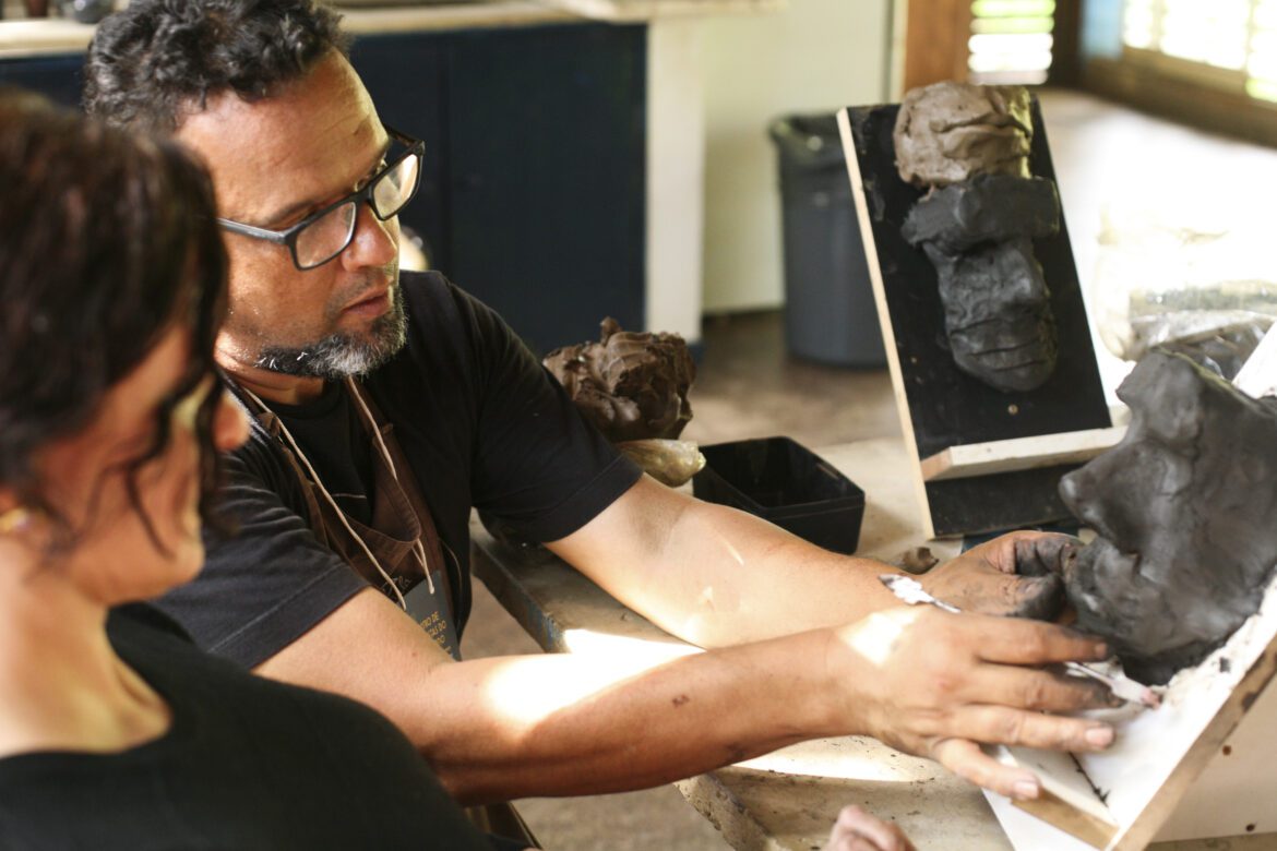 Oficinas formativas gratuitas e palestras para ceramistas