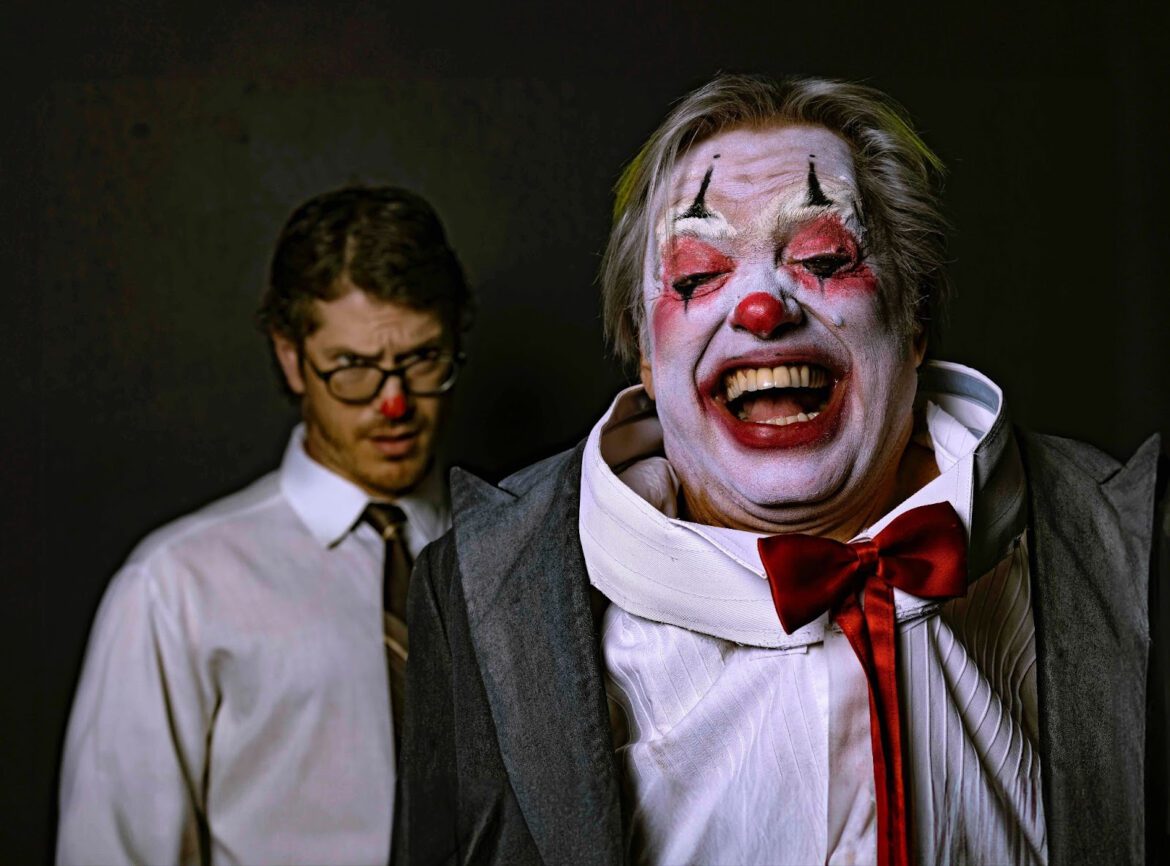 José Rubens Chachá comemora 50 anos de carreira com a peça "Palhaços", e faz sessões beneficentes para o Rio Grande do Sul