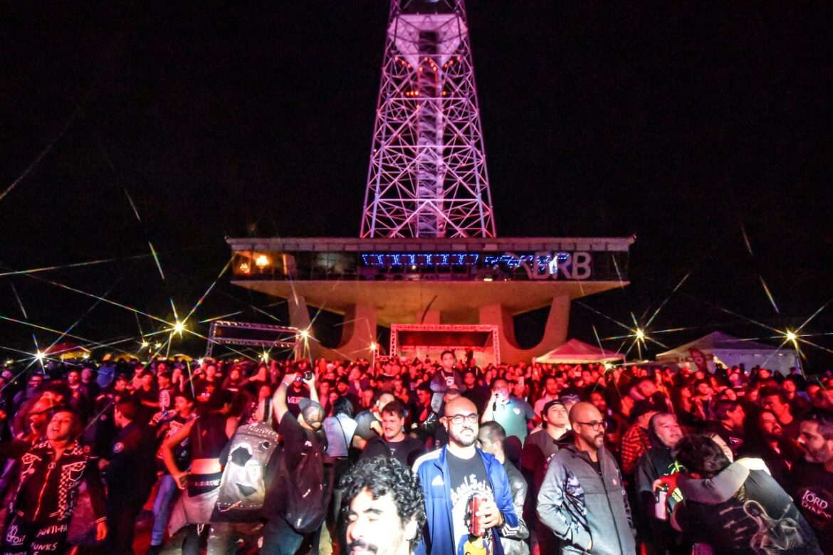 Fest Rock Brasília reuniu mais de 3,5 mil pessoas na Torre de TV