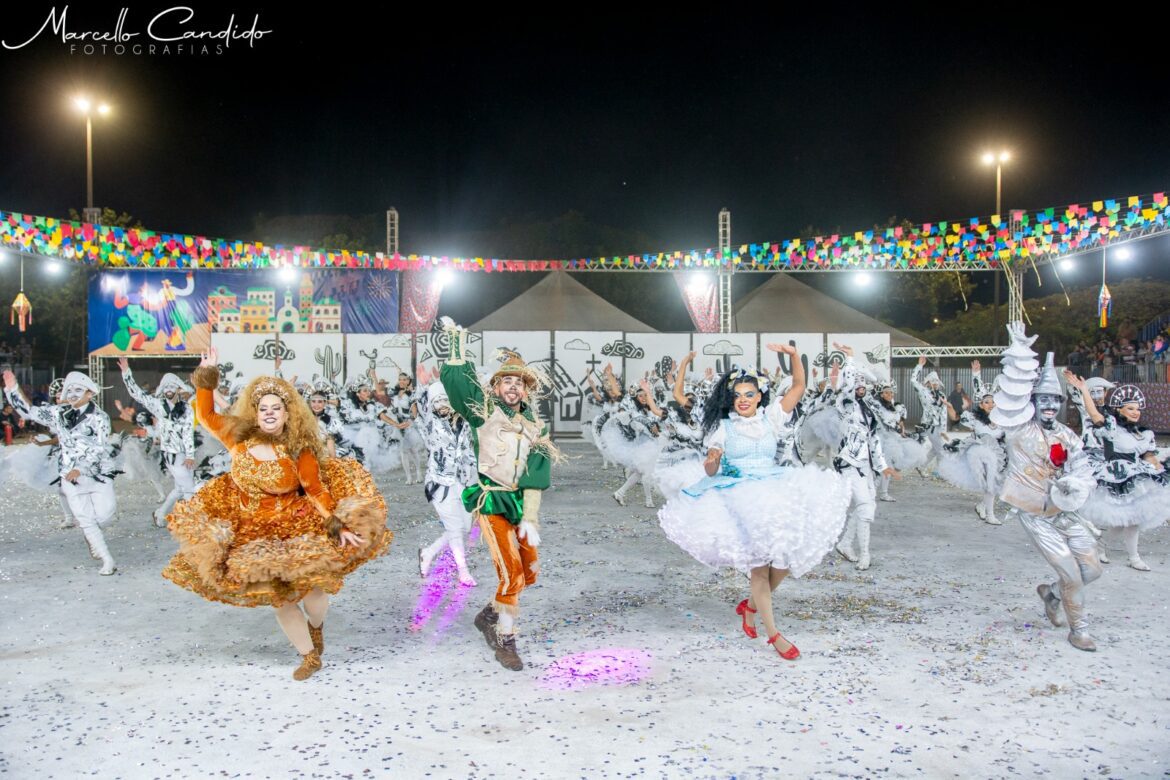 Quadrilha junina Formiga da Roça representa o Distrito Federal no maior São João do Mundo em Campina Grande/PB