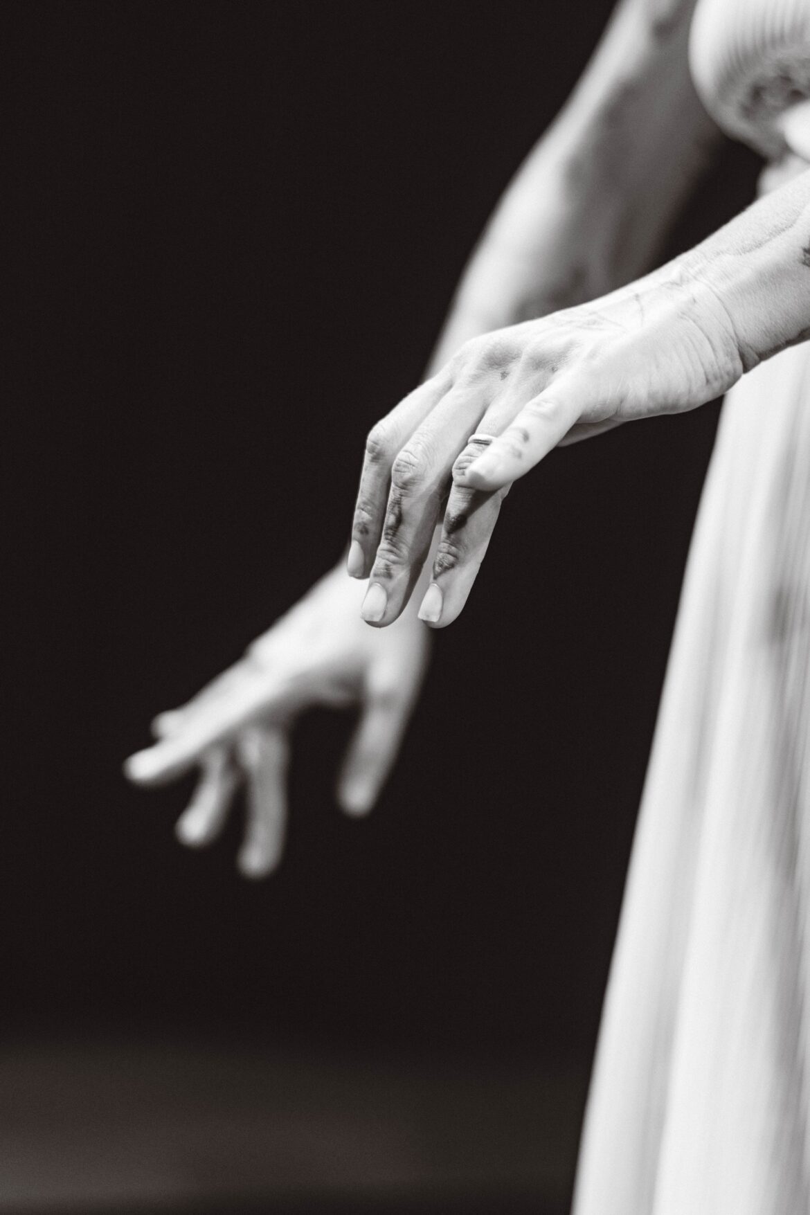 Espaço Cultural Renato Russo recebe Corpos de LuS