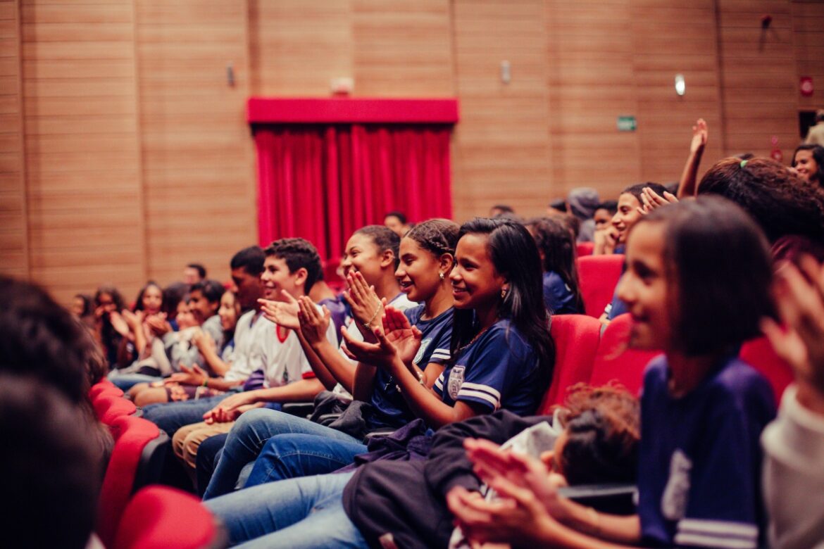 Instituições de ensino podem fazer agendamentos em eventos culturais pela Mediato Conecta