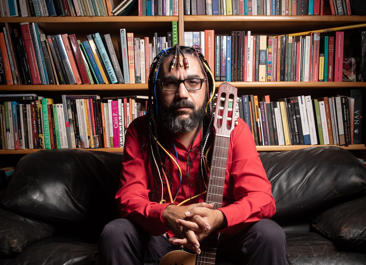 Alberto Salgado lança terceiro álbum autoral: Tutorial de Ebó