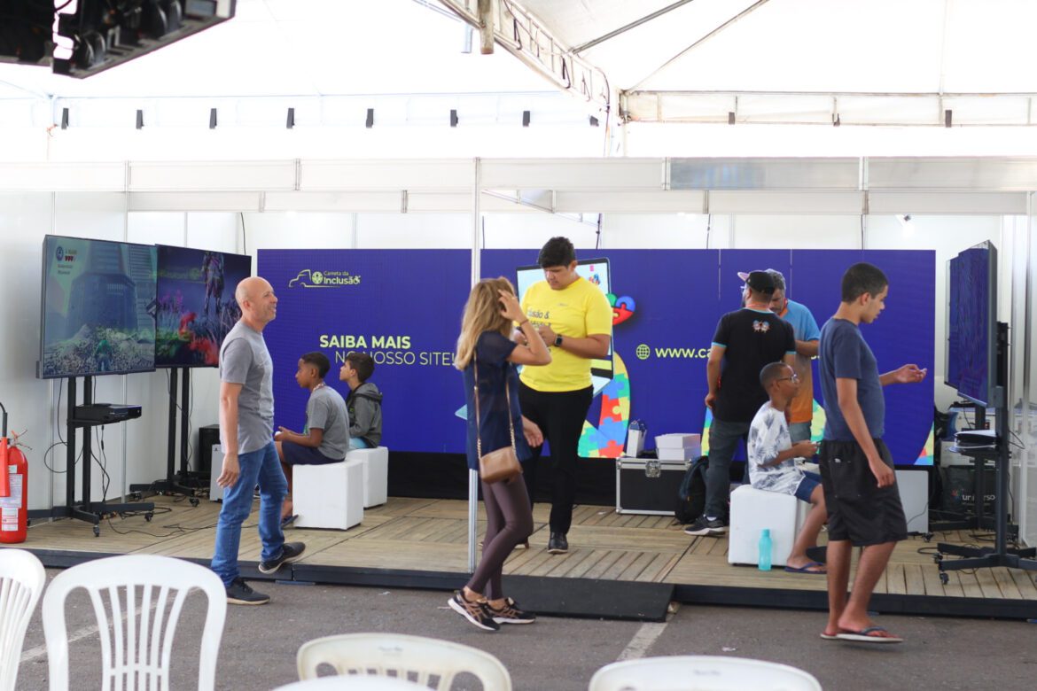 Carreta da Inclusão chega a Samambaia para promover acessibilidade e Inclusão Social