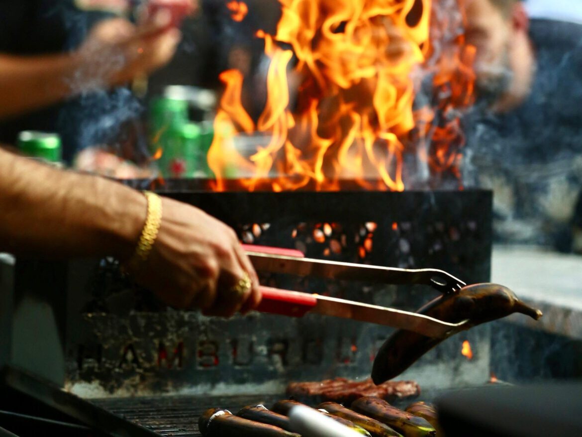 Com Banda Magoo, All Stars, Paulo Mesquita e os Brancos e Grupo BenzaDeus, Churrascada TGS chega em sua 4ª edição