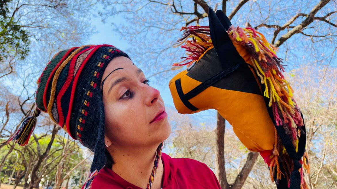 Projeto "Macabéa - Nascida do chifre do boi" leva reflexão sobre vulnerabilidade e coragem para estudantes de escolas públicas