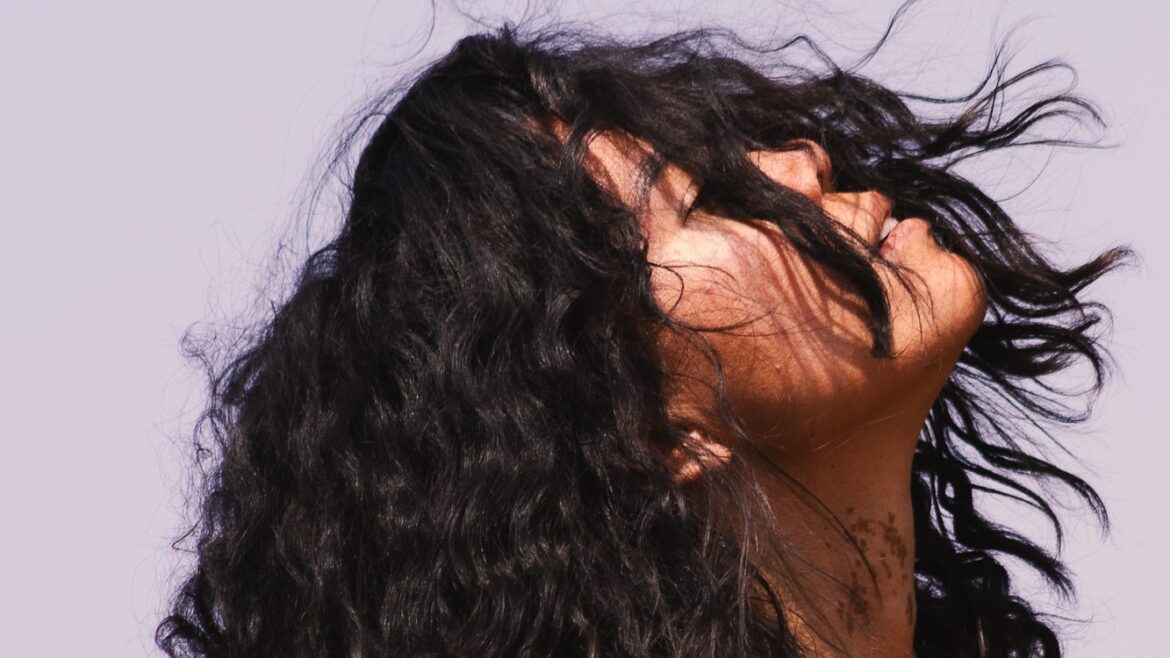 Divino Amor – Ato II circula no DF com dança e teatro performativo