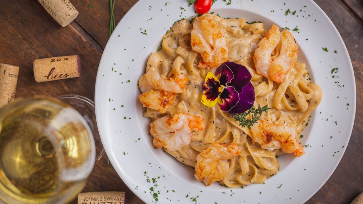 Fettuccine Santé para comemorar o Dia Nacional do Macarrão