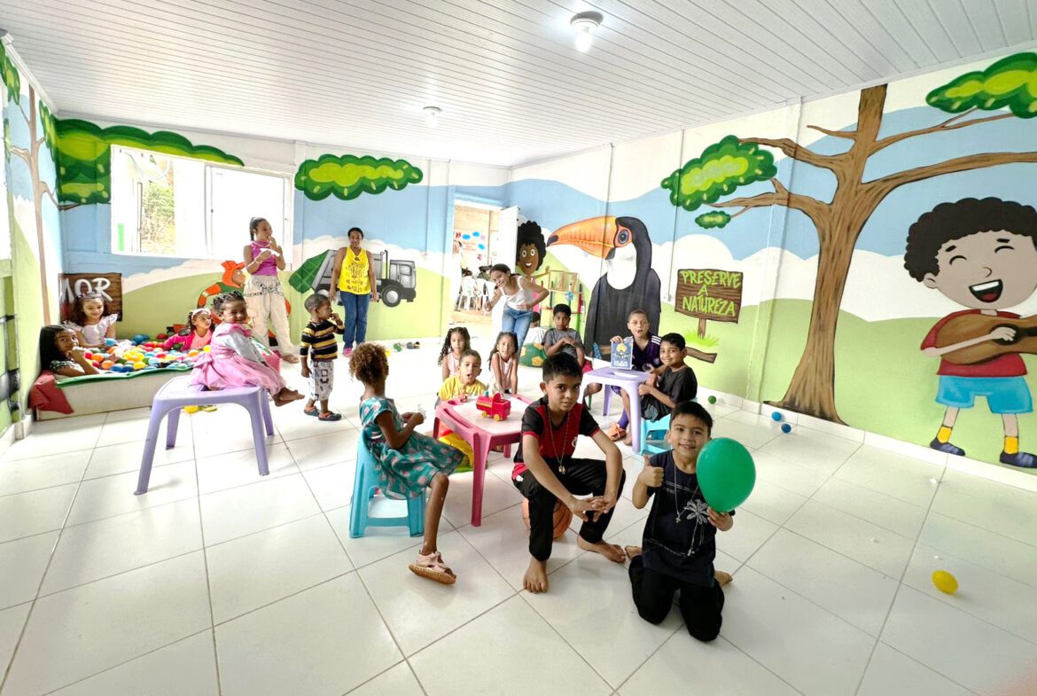 Centro de convivência infantil é inaugurado no Dia das Crianças no Sol Nascente