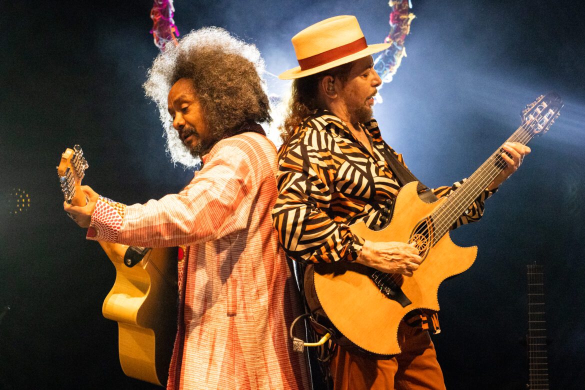 Chico César e Geraldo Azevedo dão início ao Festival Estilo Brasil