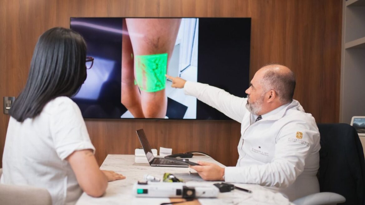 Verão sem desconforto: como se preparar para aproveitar a estação sem dor e inchaço nas pernas