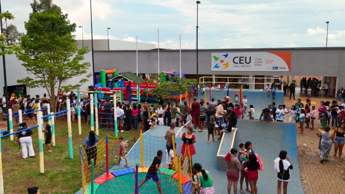 Natal mais feliz: CEU das Artes e Praças dos Direitos realizam campanha solidária e eventos festivos gratuitos no DF