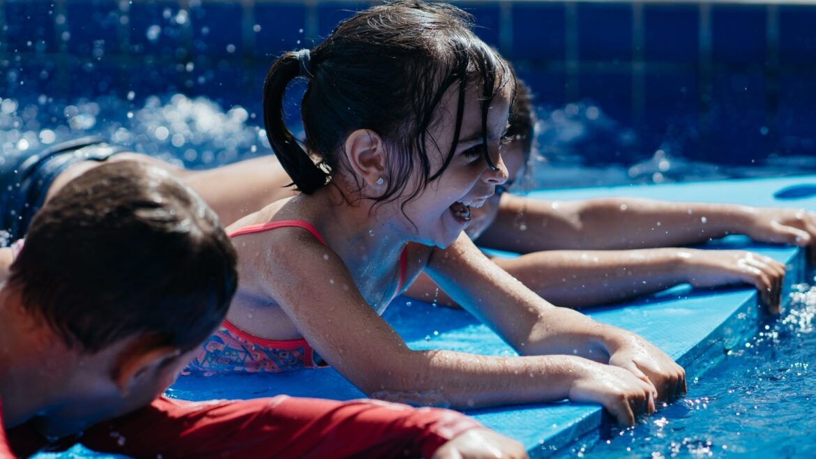 Esporte e muita diversão na colônia de férias da Clube.Co Kids