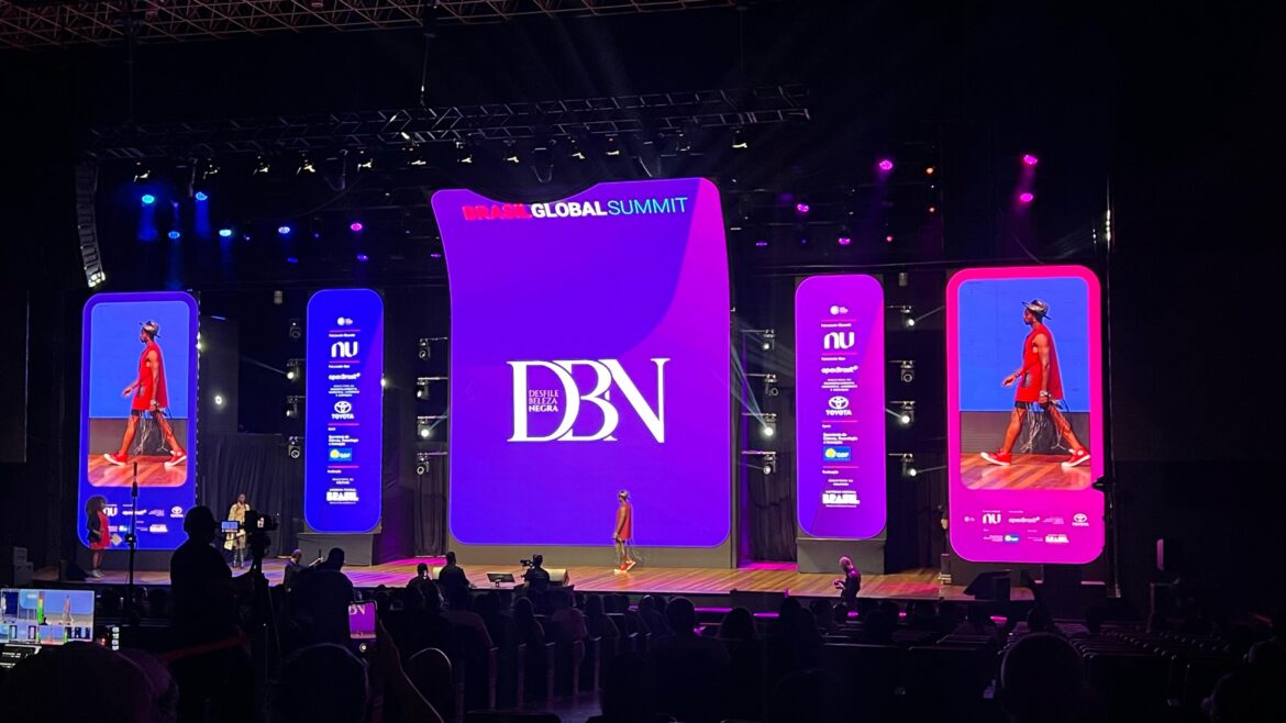 Desfile Beleza Negra (DBN) brilha no Brasil Global Summit 2025 e reforça compromisso com moda, cultura e capacitação