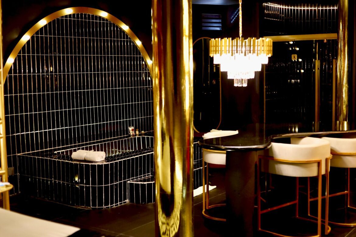 Yolo Motel: Experiência Inovadora e Sofisticada