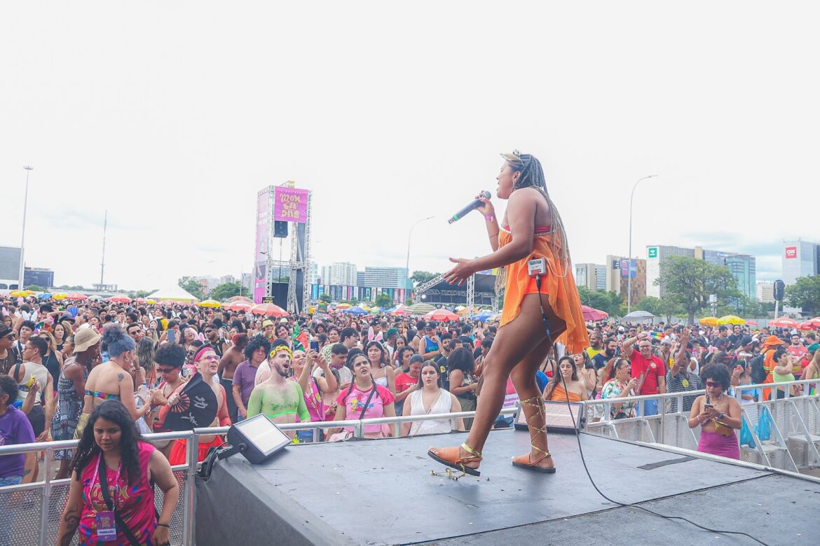 Bloco das Montadas é eleito melhor bloco do carnaval de Brasília pelo voto popular