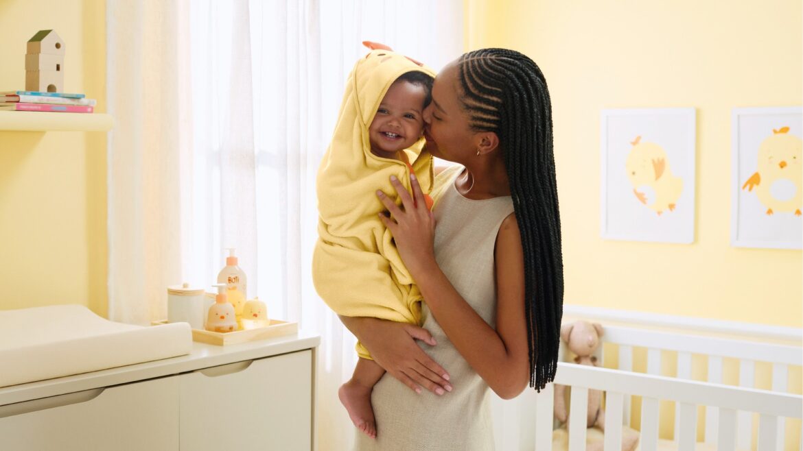 Testes em pele 3D neonatal in vitro, fórmulas naturais e recomendação pediátrica tornam Boti Baby uma escolha segura para o cuidado do bebê