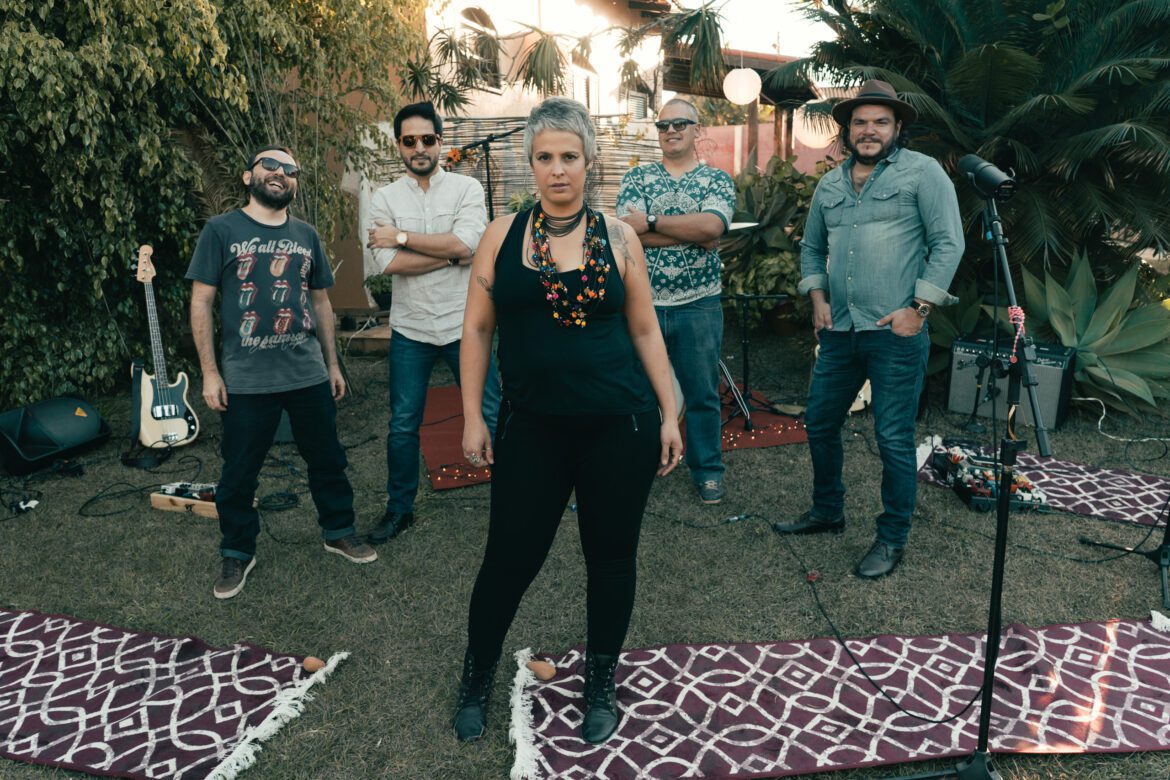 Banda Quinta Essência celebra 20 anos de carreira com show e lançamento do EP ‘Sortilégio’