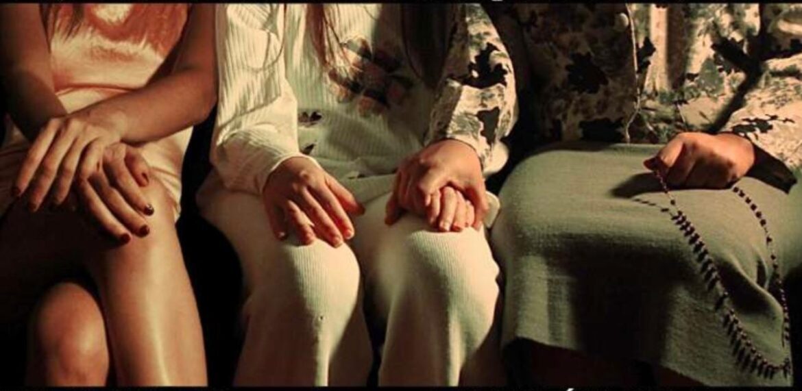 Espetáculo "Há Vagas Para Moças de Fino Trato" promove programa educativo no Teatro Yara Amaral do Sesi Taguatinga