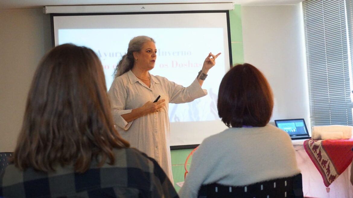 Instituto Atmo Danai celebra o Dia do Massoterapeuta com evento presencial gratuito e semana de lives sobre saúde integrativa
