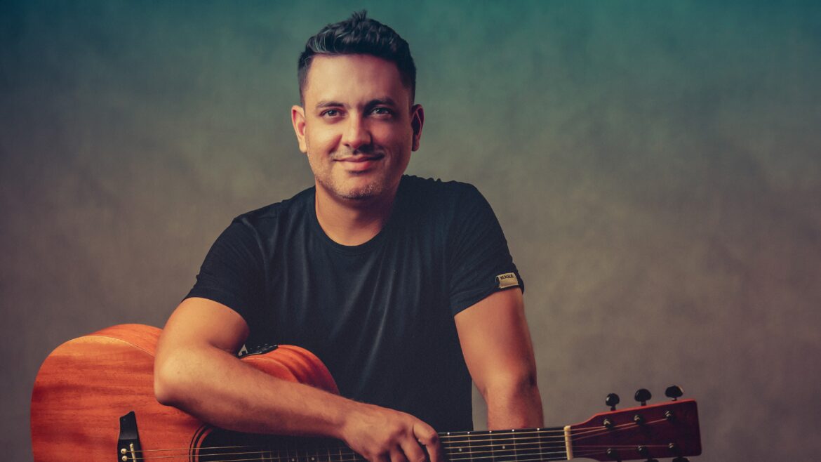 Patrício Gontijo faz apresentação única no Teatro Brasília Shopping