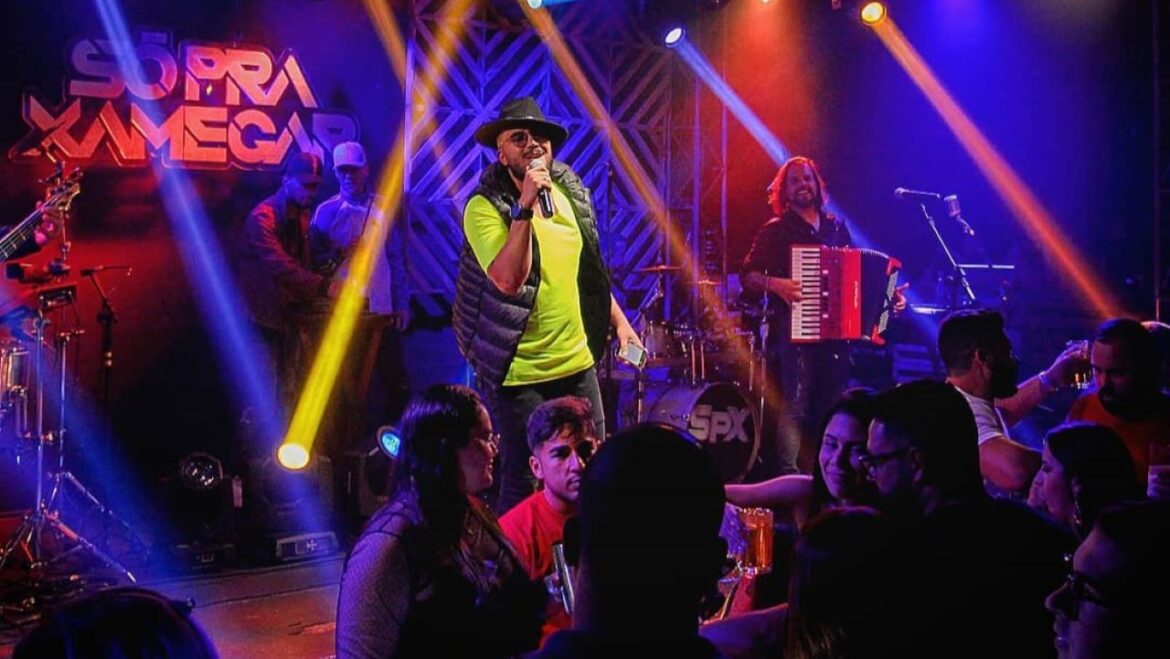 Só Pra Xamegar anima o Arraiá do Casapark neste sábado (28)