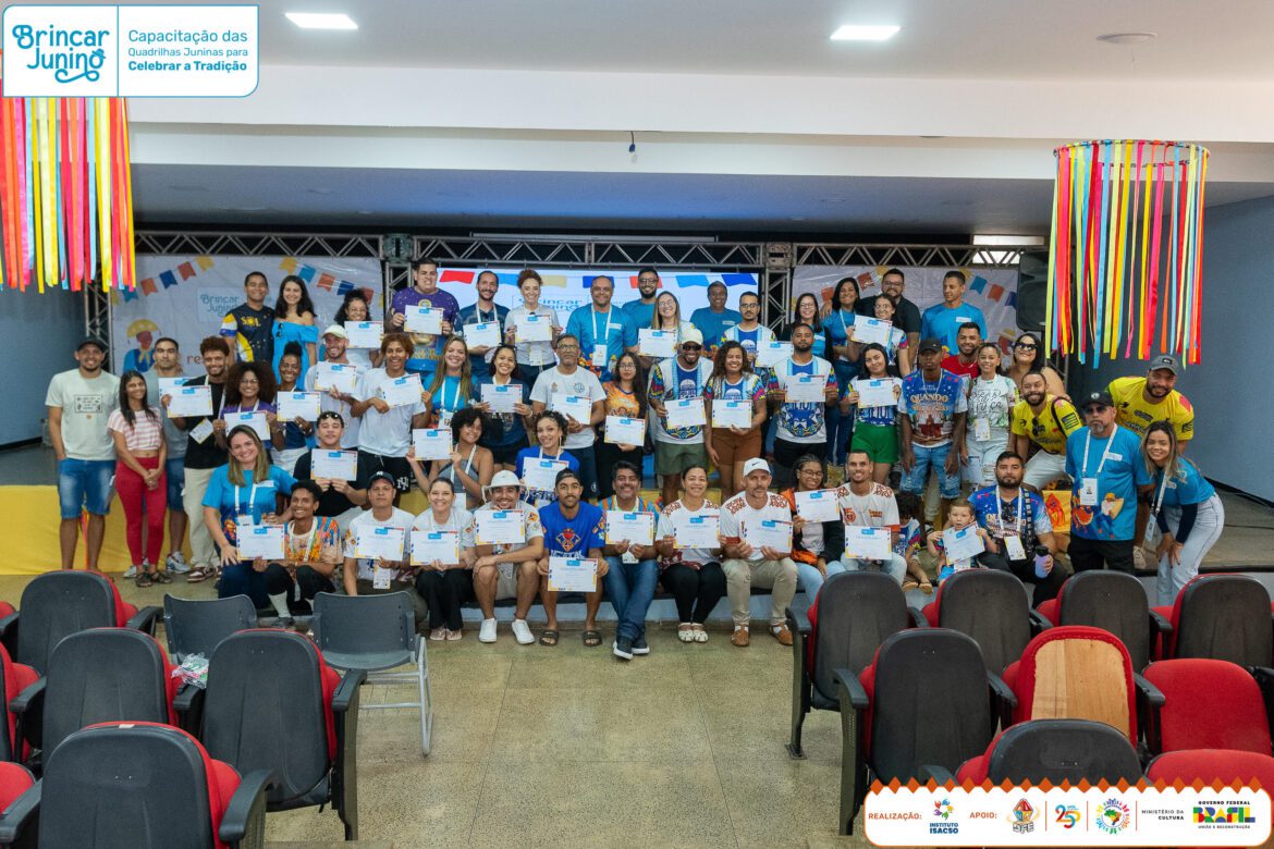 Brincar Junino fortalece cultura popular e capacita avaliadores para competições nacionais