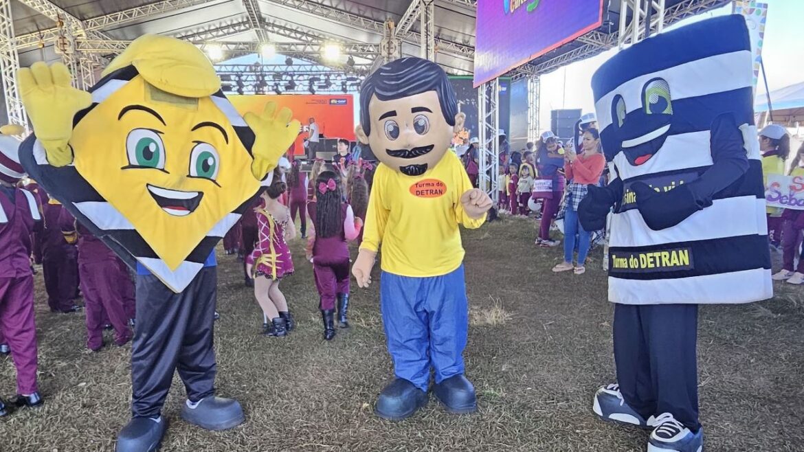 Ações educativas de trânsito no DF chegam a mais de 2 mil de pessoas neste fim de semana