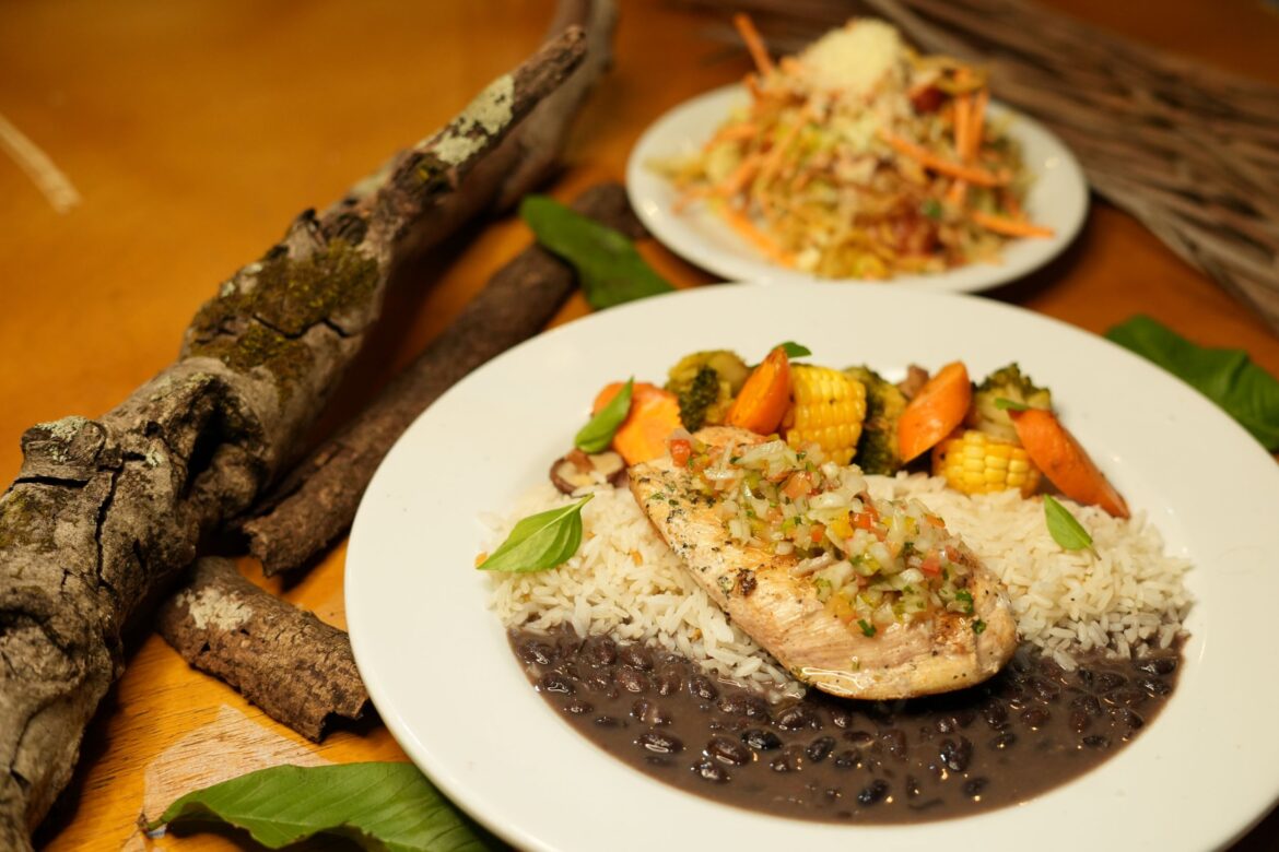 Juscelino Bar e Restaurante: novo espaço na Asa Sul mistura churrasco, boteco e memórias de Brasília