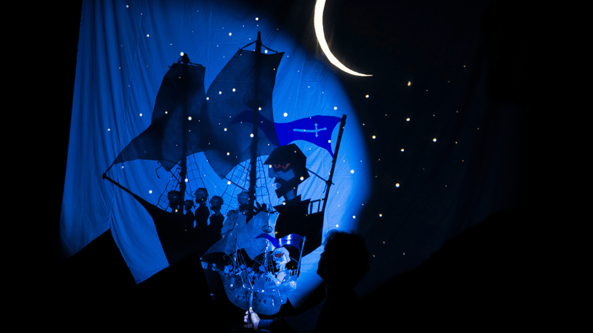 Complexo Cultural De Planaltina Recebe Espetáculos De Teatro De Sombras Da Companhia Lumiato