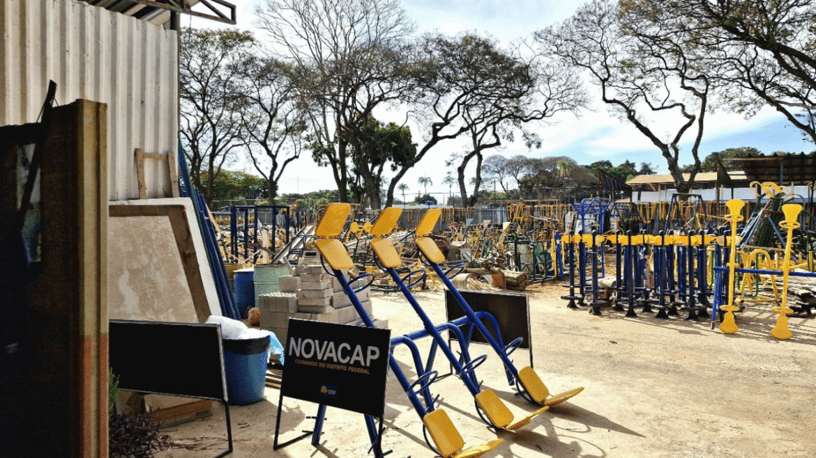 PECs e parquinhos danificados voltam a ganhar vida no DF