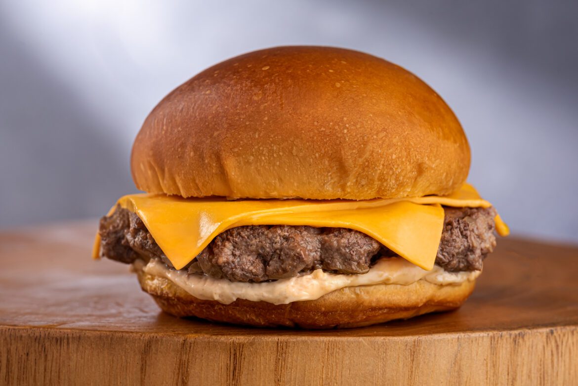 Bob Beef lança novidade inspirada em hamburguerias norte-americanas - Reprodução