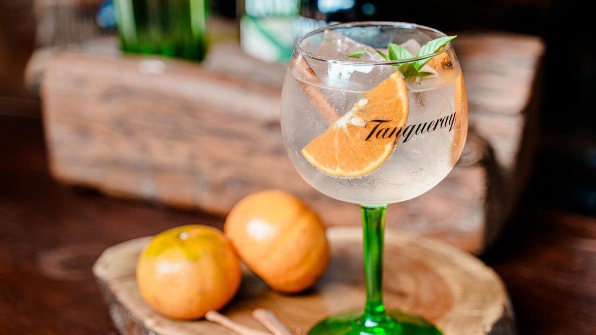 Seca em Goiás e Brasília atrai turistas para a Chapada dos Veadeiros