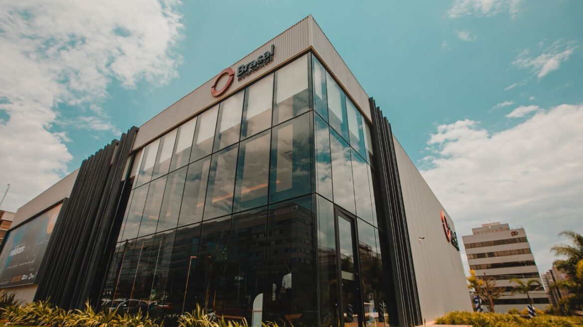 Brasal e Brasal Incorporações entre as 1000 maiores empresas do Brasil