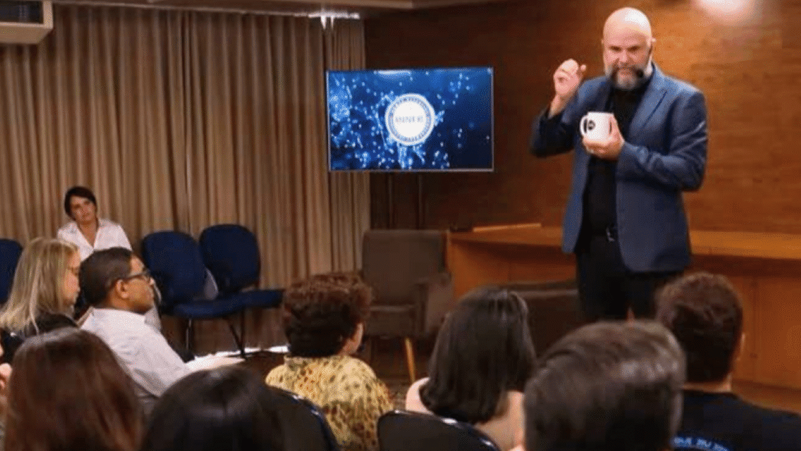 INNER 360 realiza imersão de PNL com foco em oratória e uso da IA