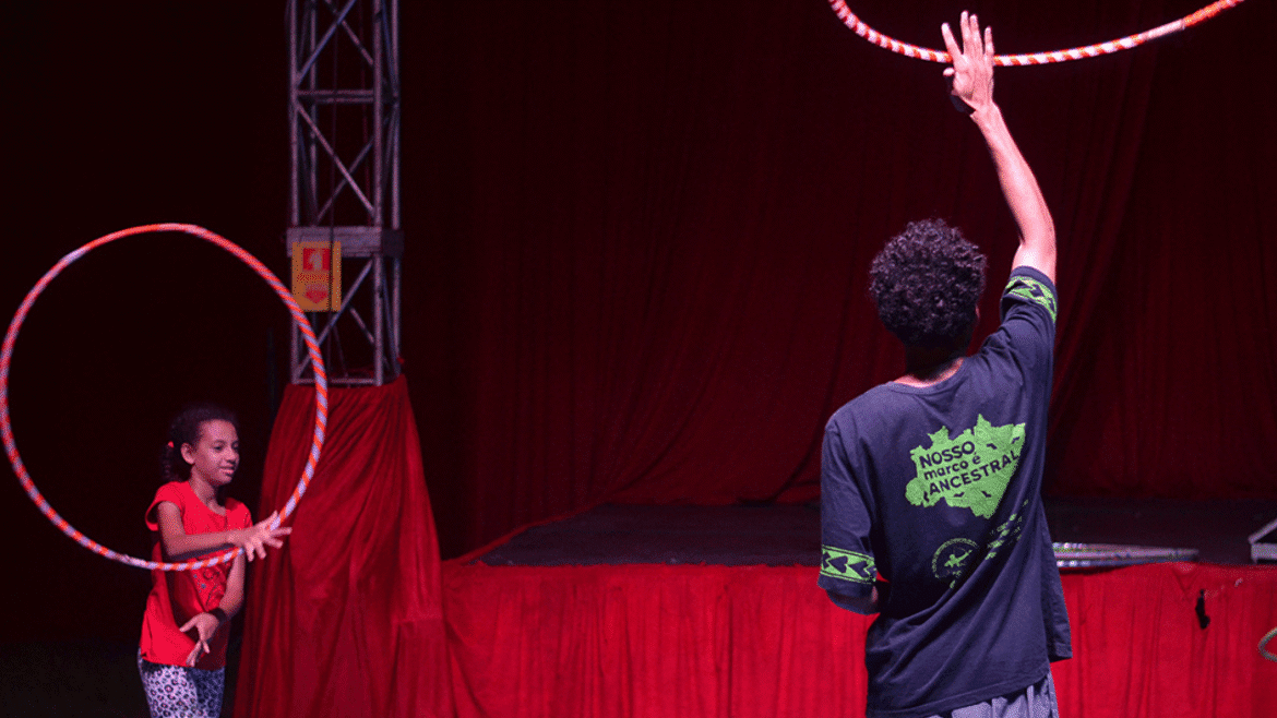 Circo Vitória chega ao Guará com oficinas gratuitas de artes circenses