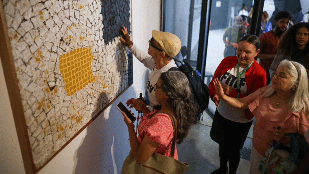 Última semana para visitar Sob os Pés do Mundo no Museu Nacional de Brasília