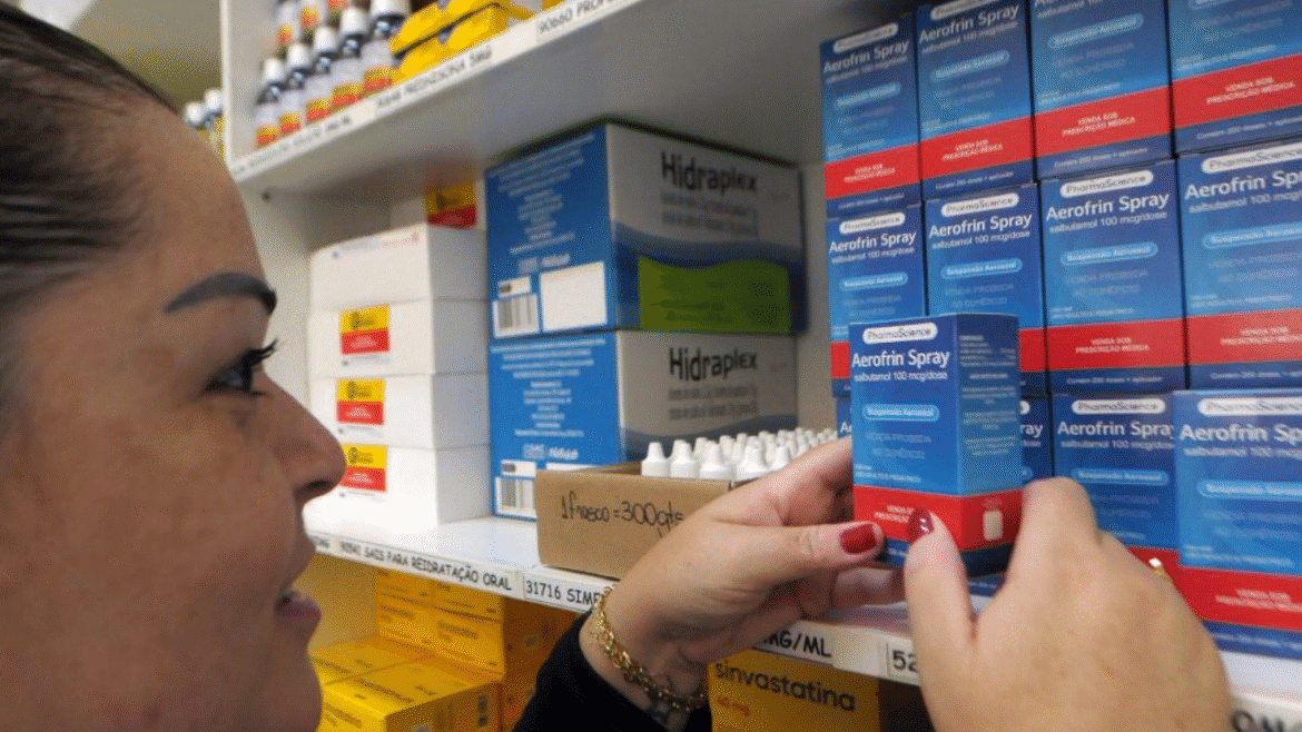 Distribuição de medicamento de farmácias de Alto Custo cresce 15% no primeiro quadrimestre de 2025