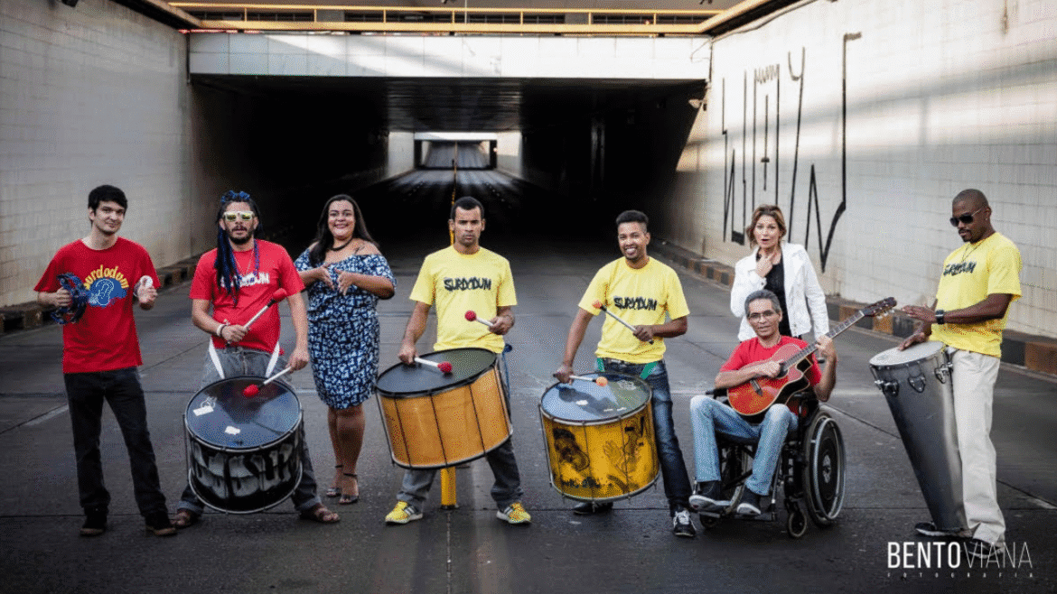 Surdodum no Rolê Cultural CCBB Educativo tem música, vibração e inclusão com 30 anos de história