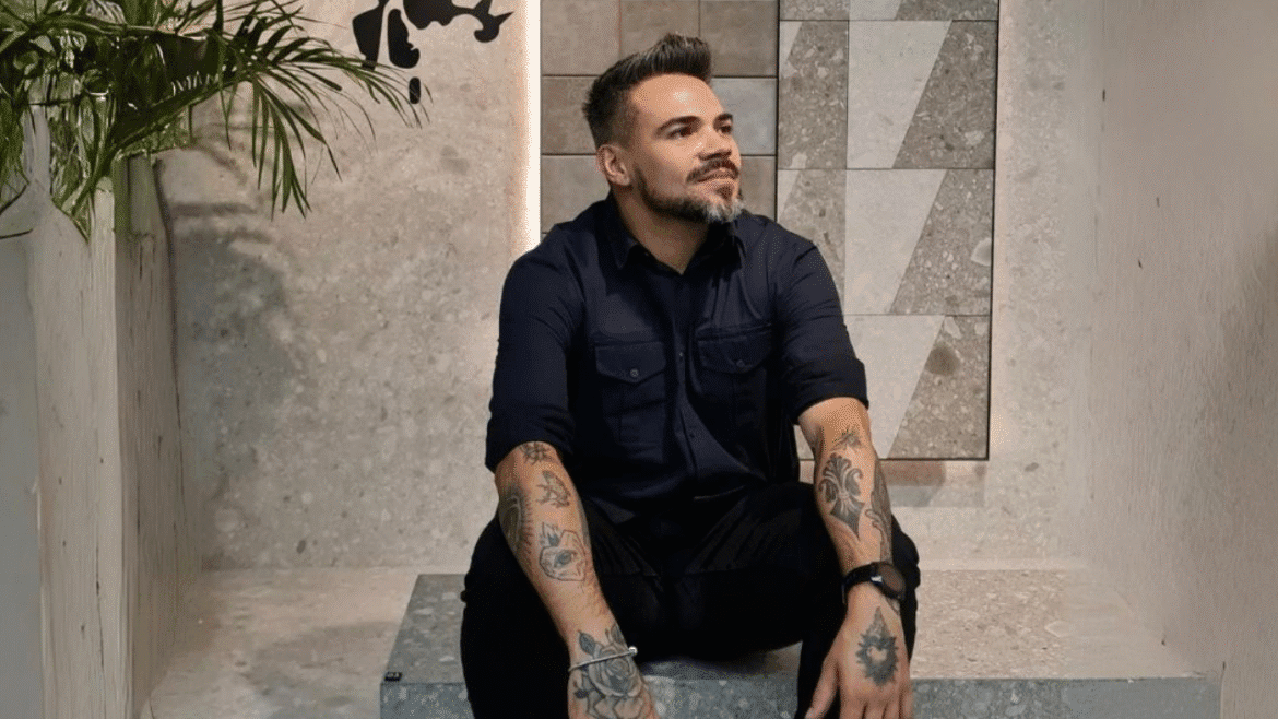 Chez Salete recebe exposição exclusiva de Weuller Gregório durante a DW Brasília