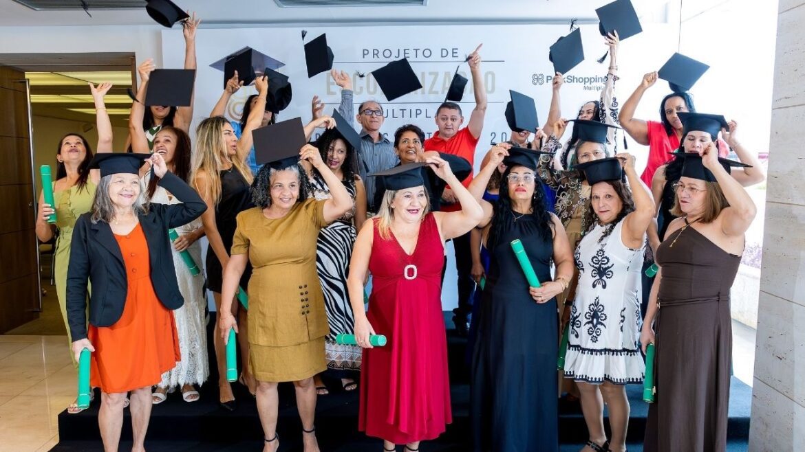 Aprendizado e Conquistas: Projeto De Escolarização Capacita Alunos No Parkshopping