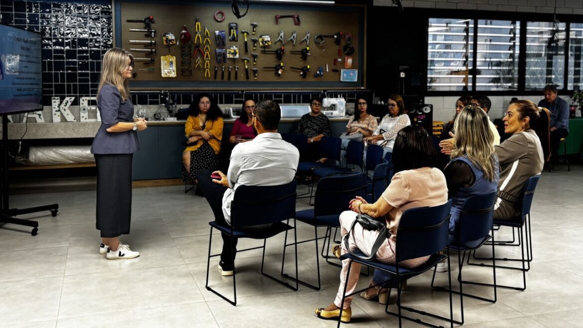 Casa Thomas Jefferson faz roda de conversa sobre crianças superdotadas