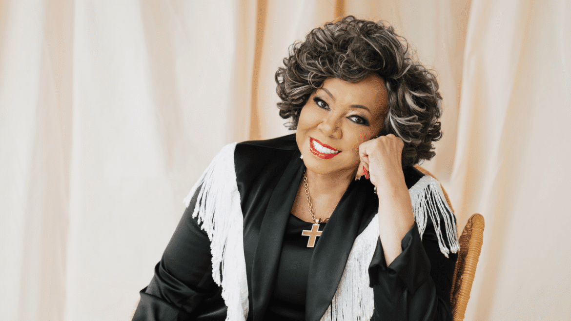 Alcione apresenta clássicos da carreira e novidades em show no dia 11 de outubro, no Centro de Convenções Ulysses