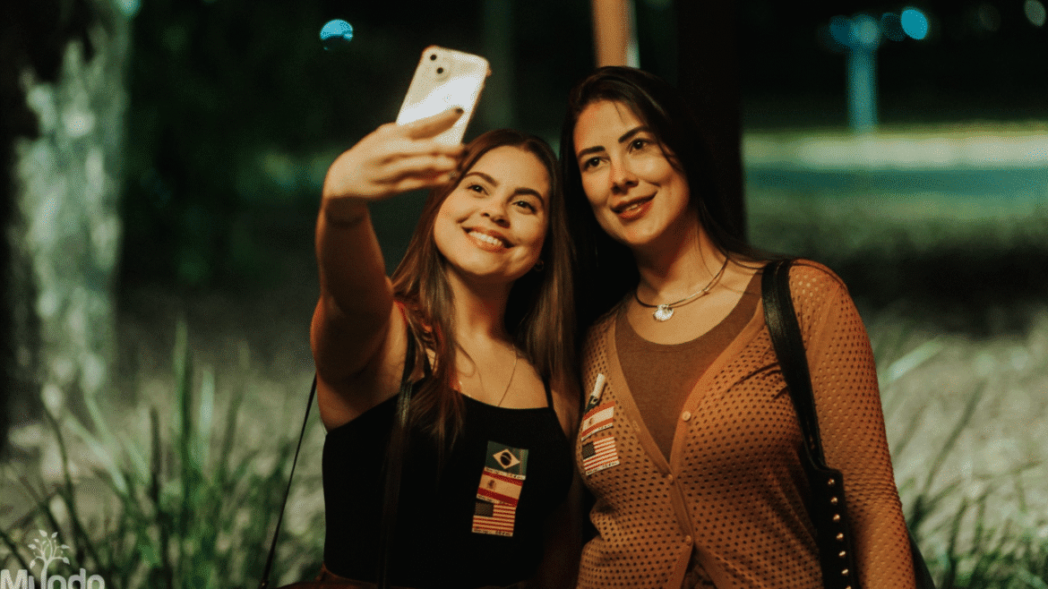 Mundo Lingo chega a Brasília e promove encontros semanais de intercâmbio cultural e prática de idiomas